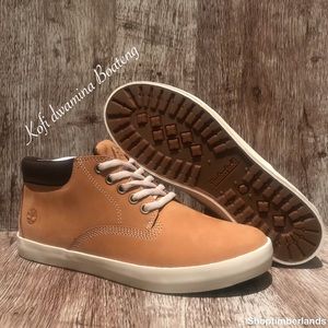 Timberland Womens Dausette Low Chukka Casual Boots